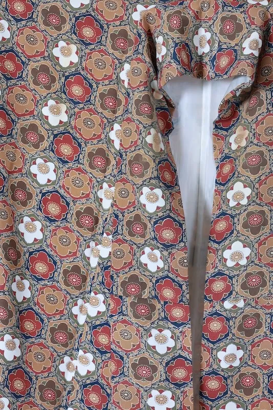 Japan used Kimono – Deep Green, Ochre, Indigo, Brown – Floral Pattern – J35