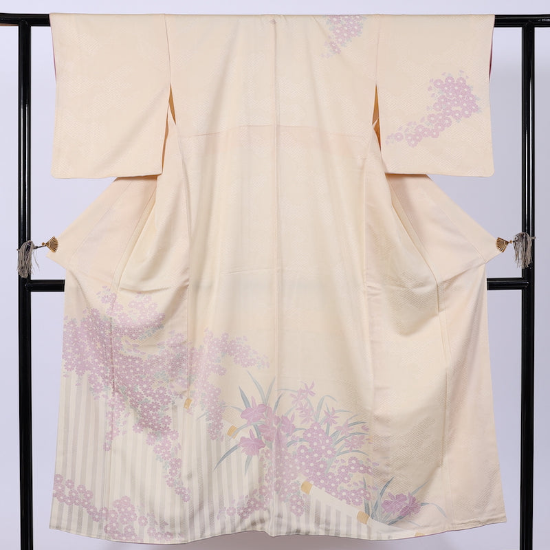 Japanese kimono  (Houmongi) M-size 100% silk  / 629