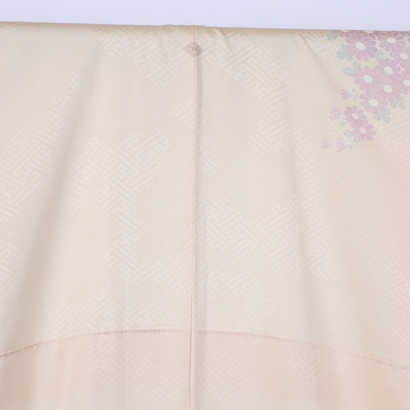 Japanese kimono  (Houmongi) M-size 100% silk  / 629