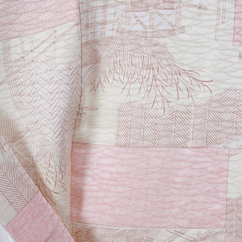 Used kimono  (Komon) M-size 100% silk  / 1094