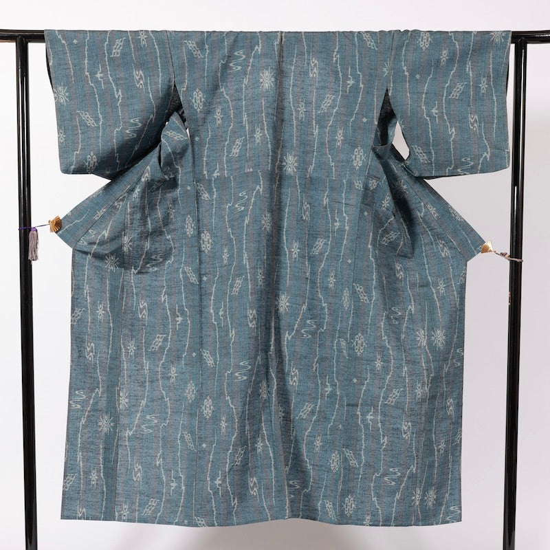 Used kimono  (Tsumugi) S-size 100% silk  / 1104