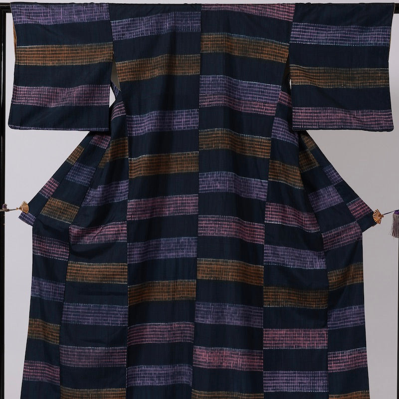 Used kimono  (Tsumugi) L-size 100% silk  / 1123