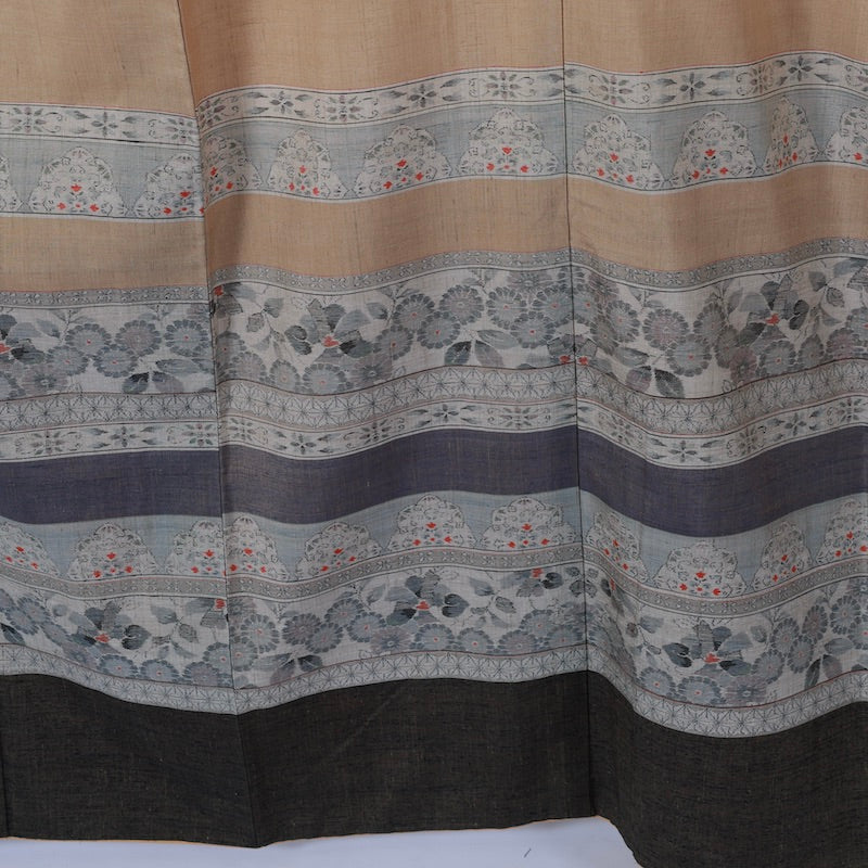 Used kimono  (Tsumugi) L-size 100% silk  / 1124