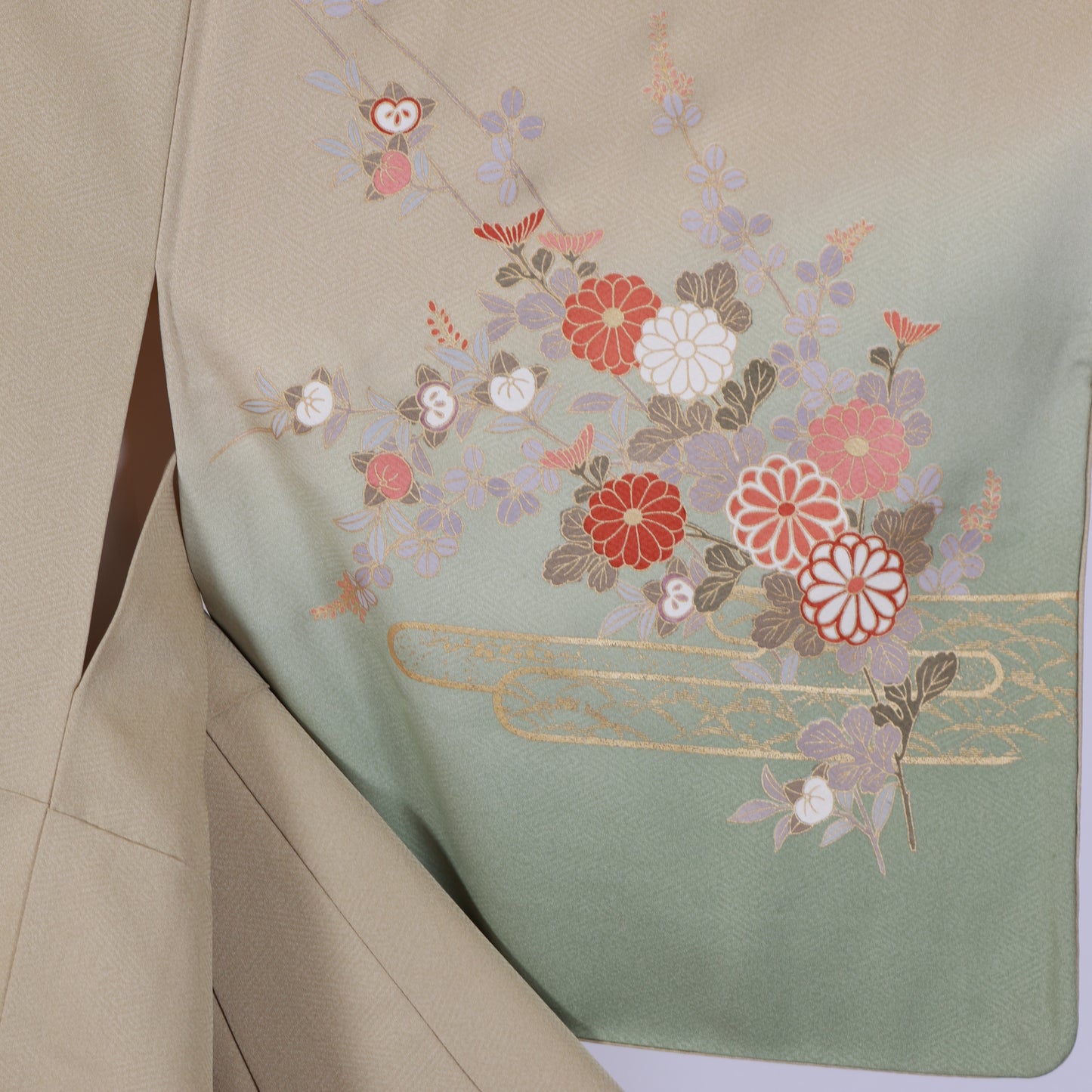 Japanese kimono  (Houmongi) S-size 100% silk  / 768