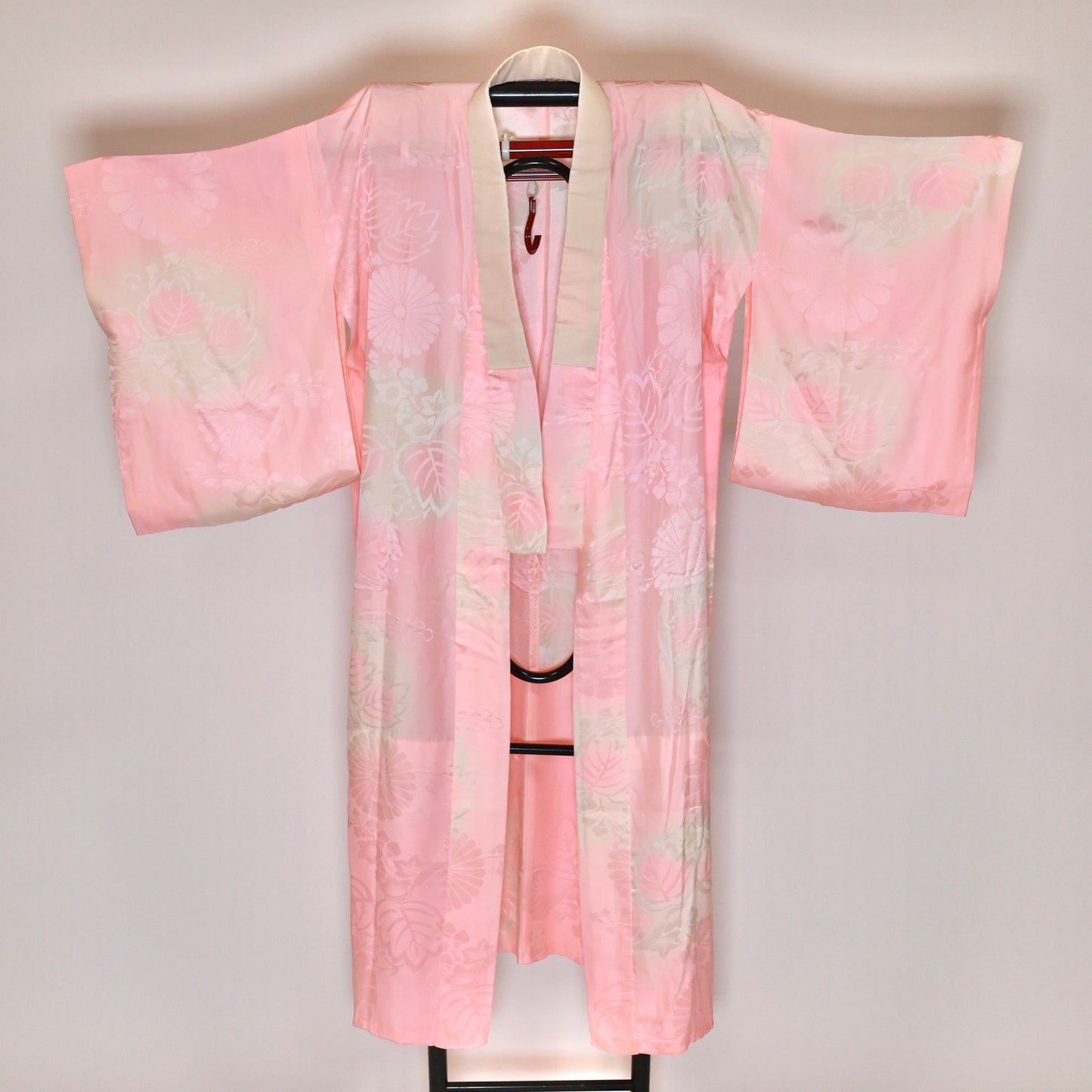 Wear under the kimono undershirt(Nagazyuban)   M-size 100%silk / 780