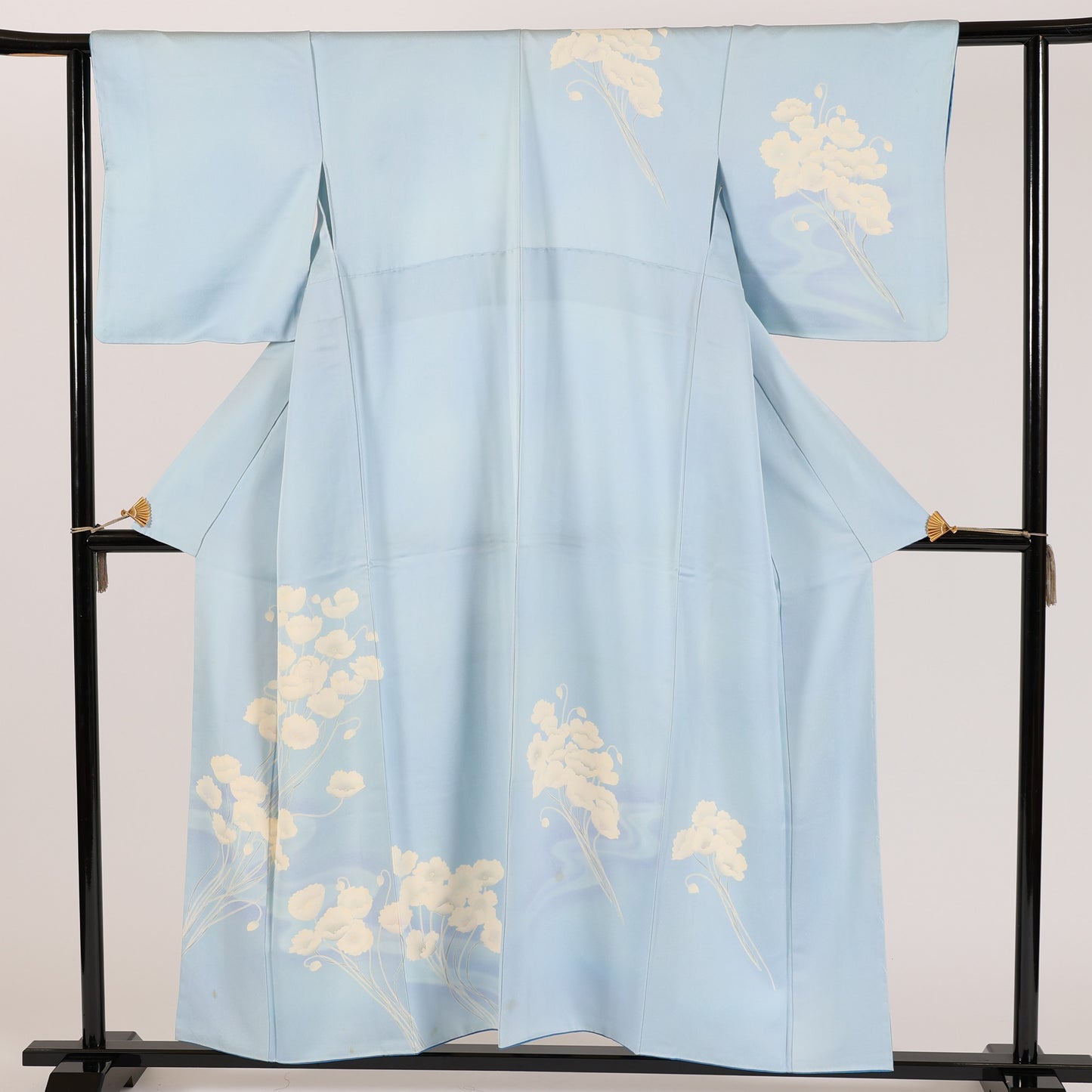 Japanese kimono  (Houmongi) M-size 100%silk  /  102