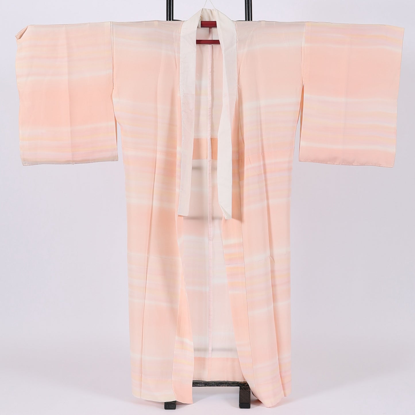 New  Wear under the kimono 　undershirt(Nagazyuban)   M-size 100%silk / 88