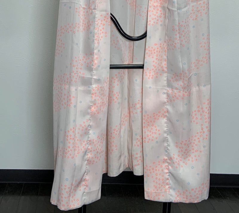 Wear under the kimono undershirt(Nagazyuban)   M-size polyester / 828