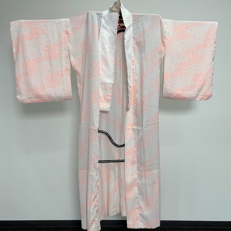 Wear under the kimono undershirt(Nagazyuban)   M-size polyester / 828