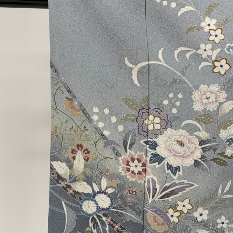 Japanese kimono  (Houmongi) M-size 100% silk  / 　863