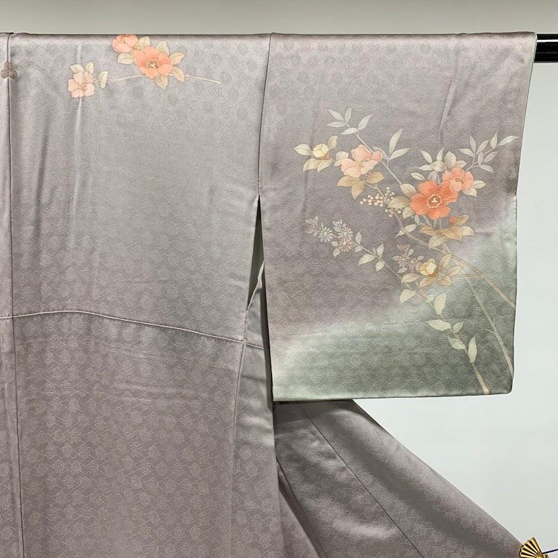 Japanese kimono  (Houmongi) L-size 100% silk  / 864