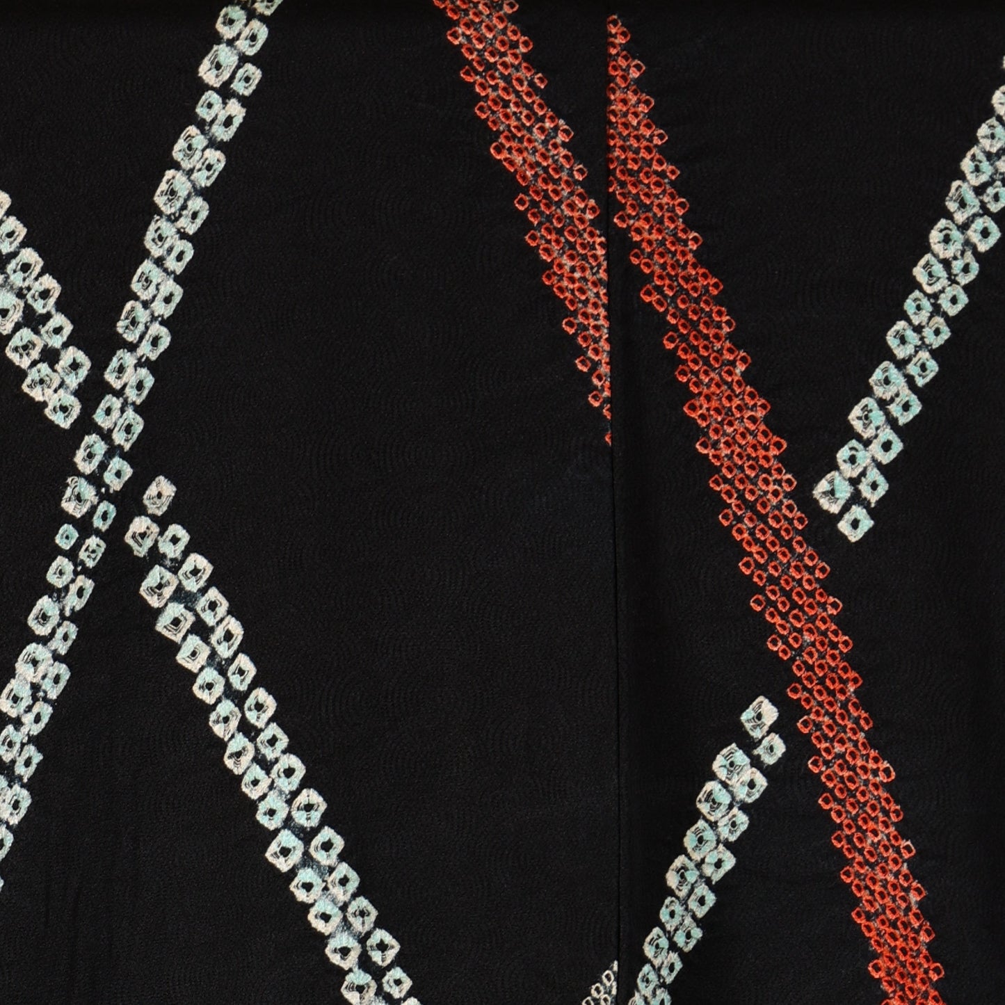 Vintage Japanese kimono  (Komon) L-size 100%silk  /  111