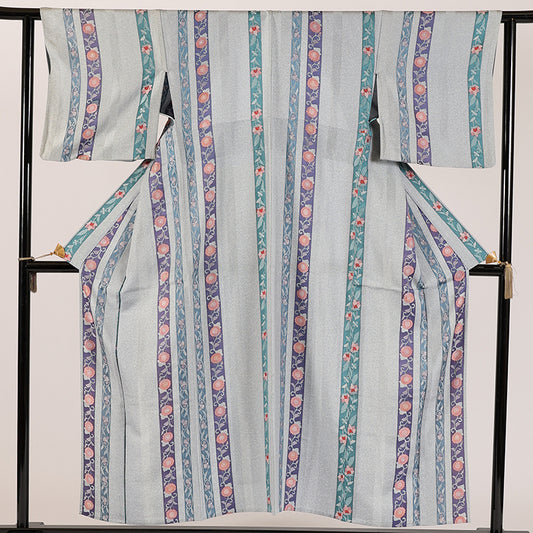 Japanese kimono  (Komon) M-size 100% silk  / 7